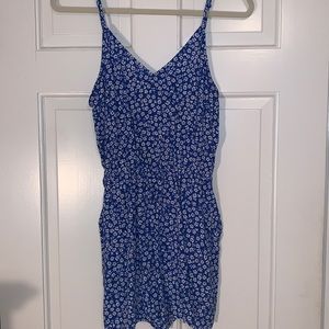 H&M Women’s Blue Floral Romper
